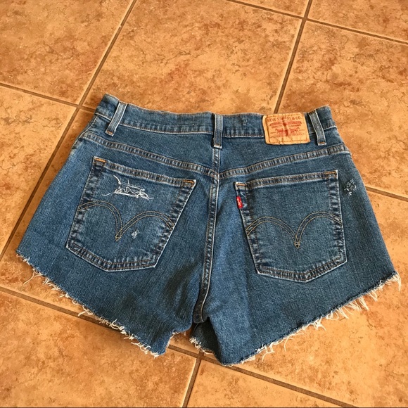 Levi’s 550 (10M) jean shorts distressed vintage - Picture 2 of 4